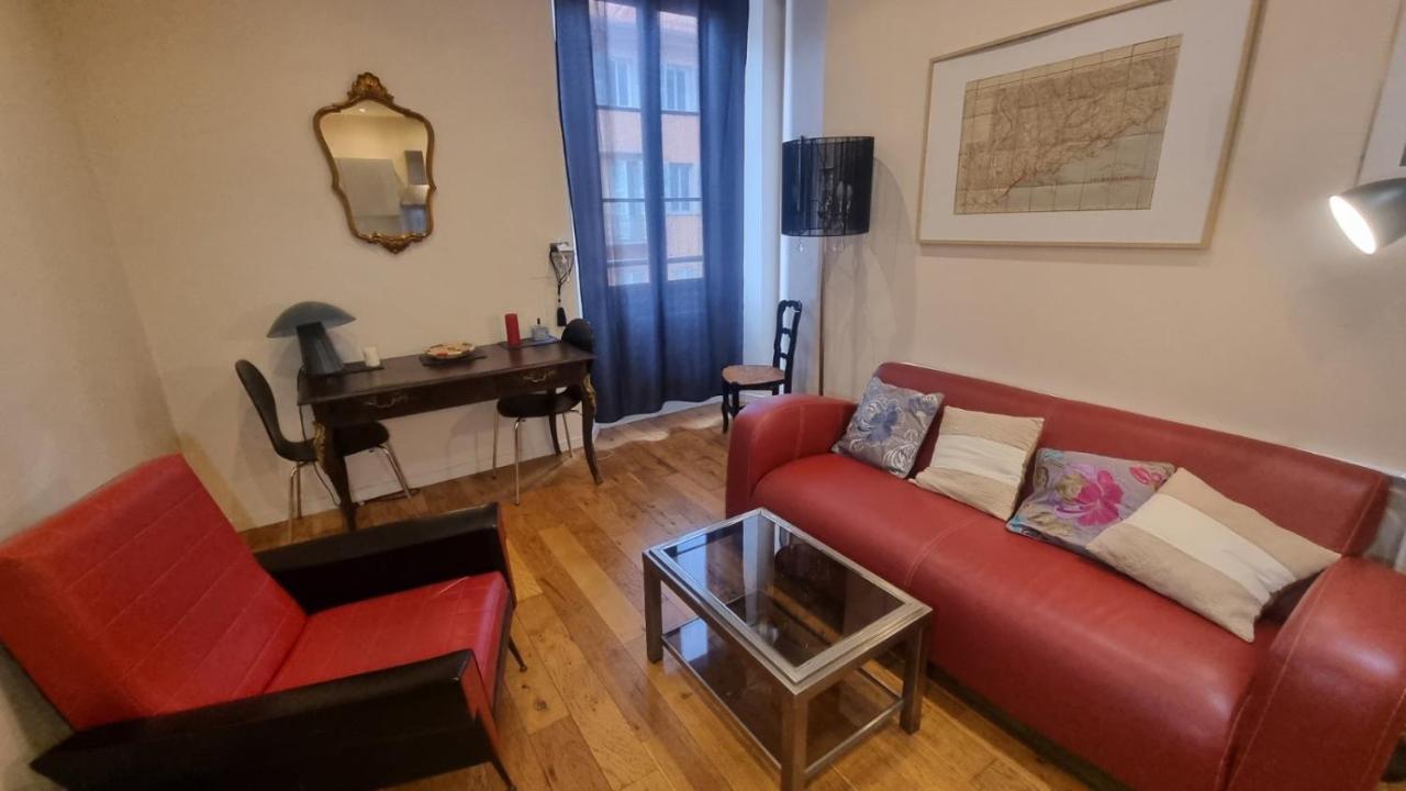 Appartement En Plein Coeur De Vieille Ницца Экстерьер фото