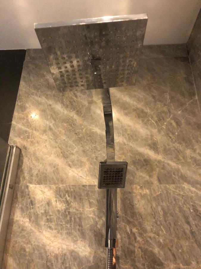 Appartement En Plein Coeur De Vieille Ницца Экстерьер фото